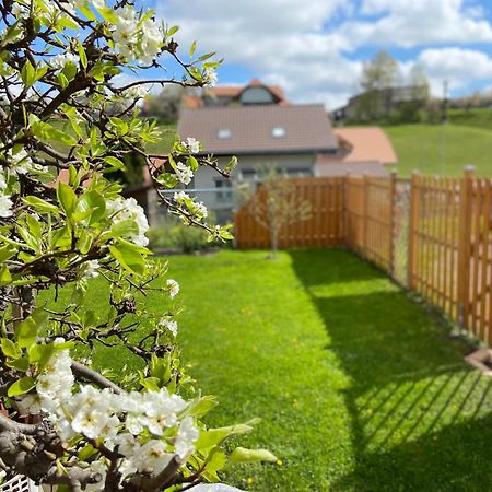 Naturnahe Familienwohnung Ruschegg 外观 照片