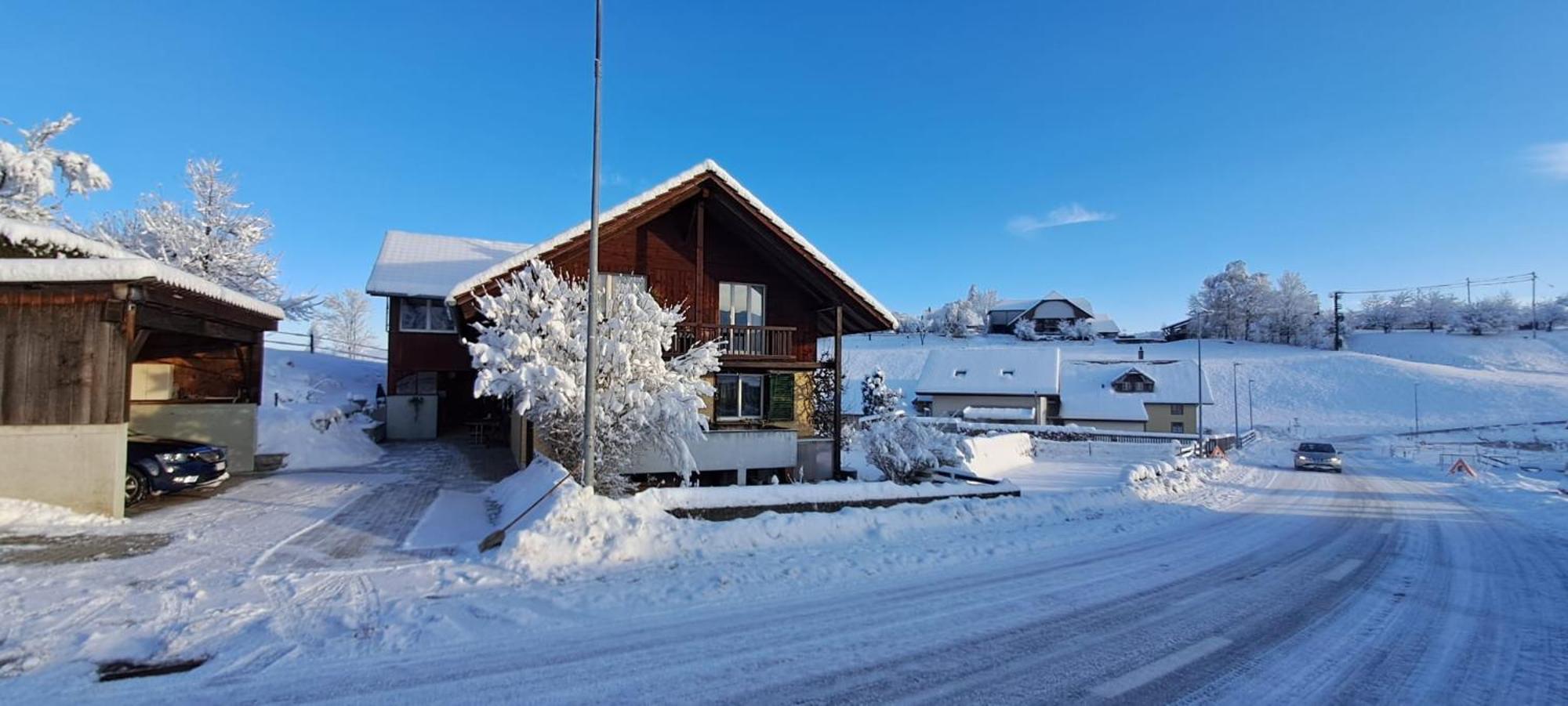 Naturnahe Familienwohnung Ruschegg 外观 照片